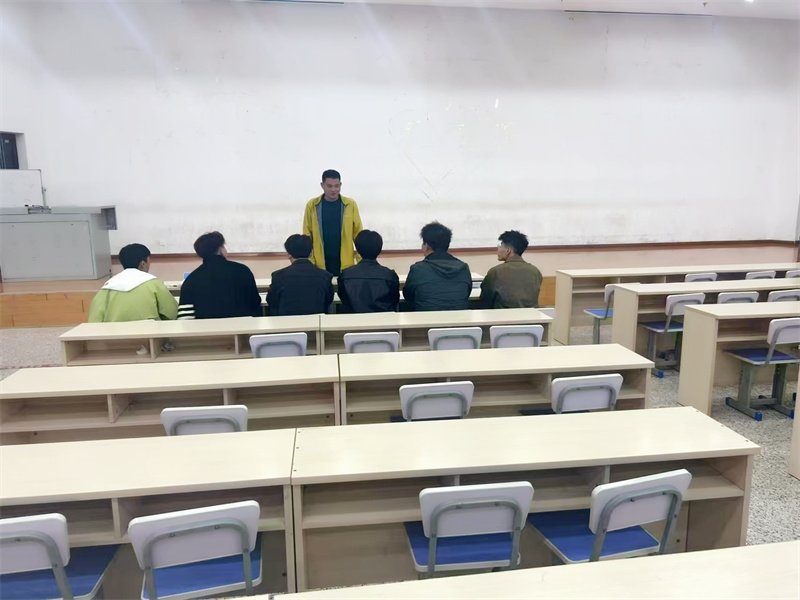 社团骨干会议.jpg