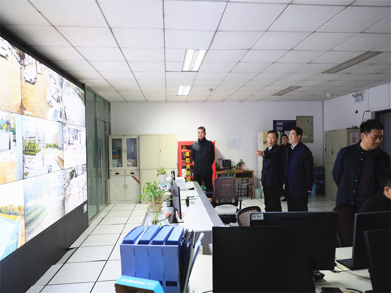 省高校安全检查工作组来校检查指导工作2.jpg