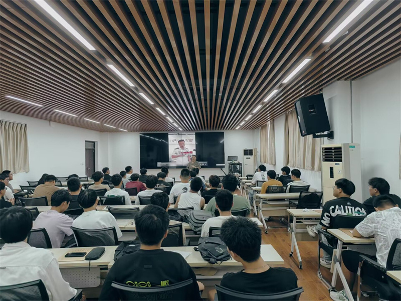 班会2.jpg
