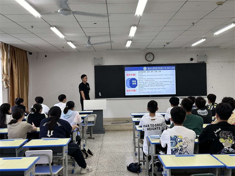 班会1.jpg