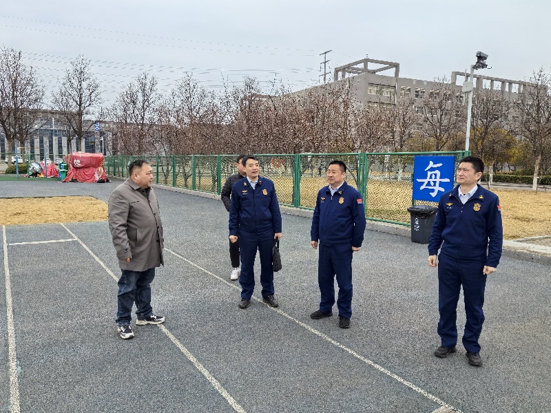 市安全生产调研检查组到我校检查指导校园安全工作2.jpg