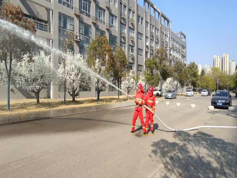 保卫处开展微型消防站实操训练2.jpg